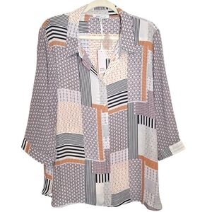 Beautiful NWT Rose + Olive Button Down Blouse 2X